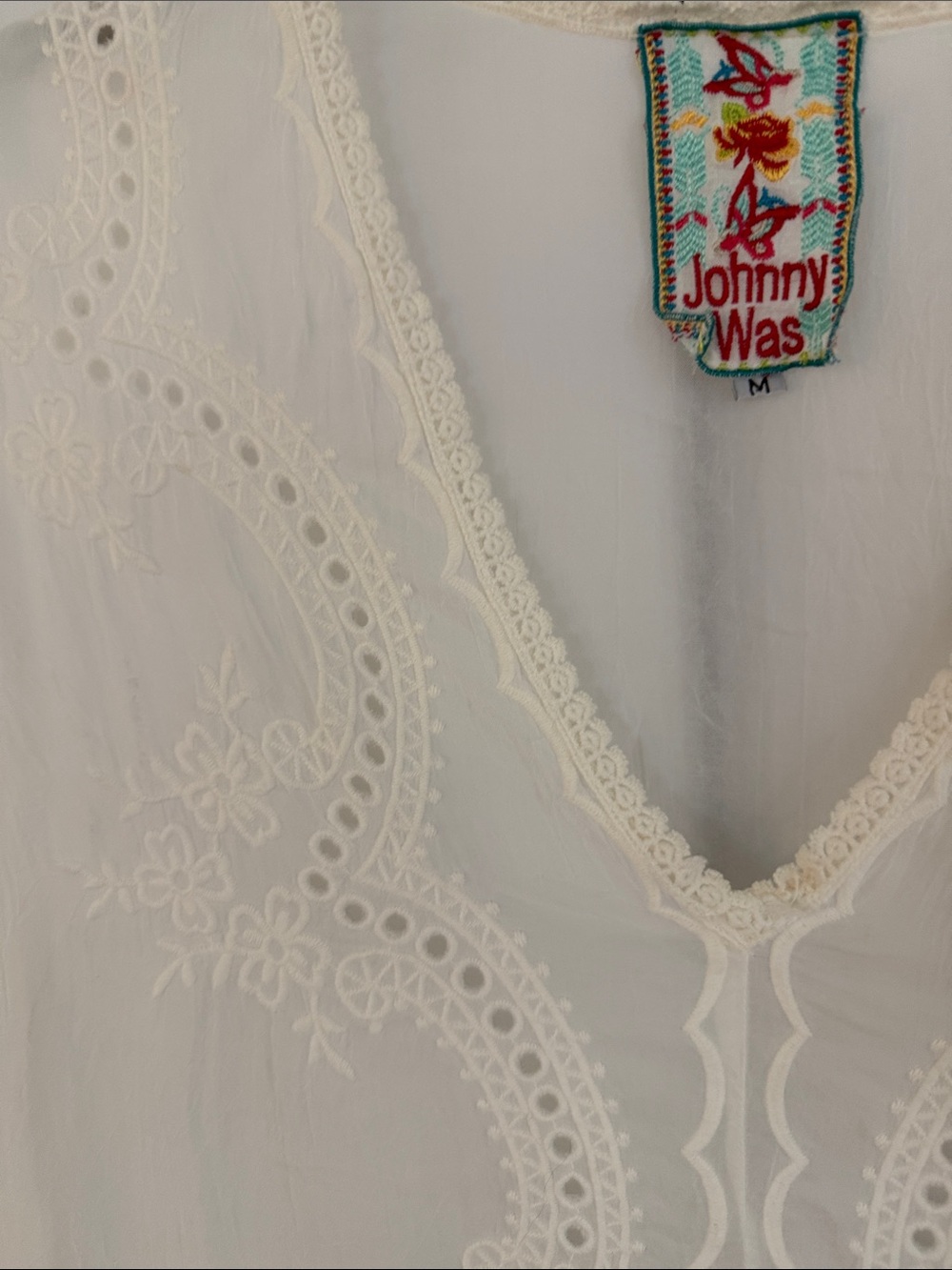 Johnny Was Cream Floral Embroidered V-Neck Tunic medium - Picture 10 of 13